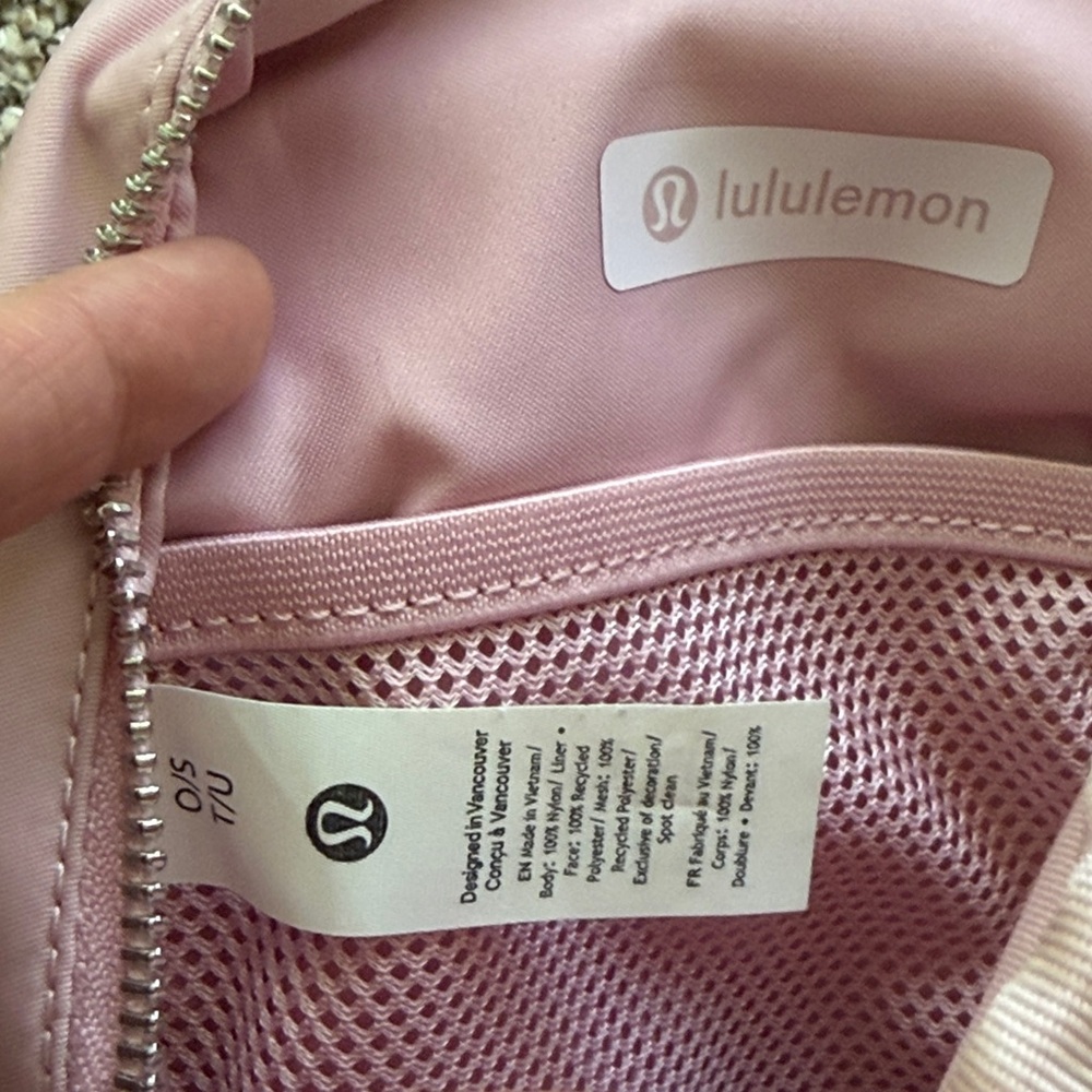 lululemon Pink Crossbody Sling Bag mint backpack - Picture 8 of 8